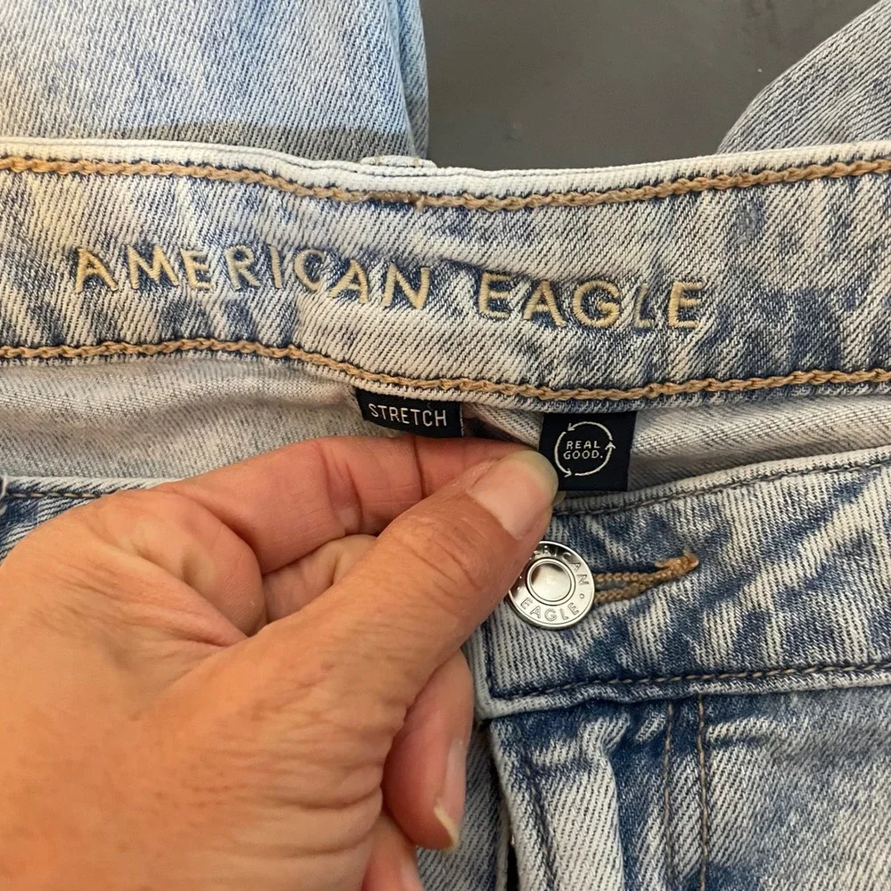 American Eagle Super High Rise Baggy Wide Leg Jeans Light Wash Distress 16 Short